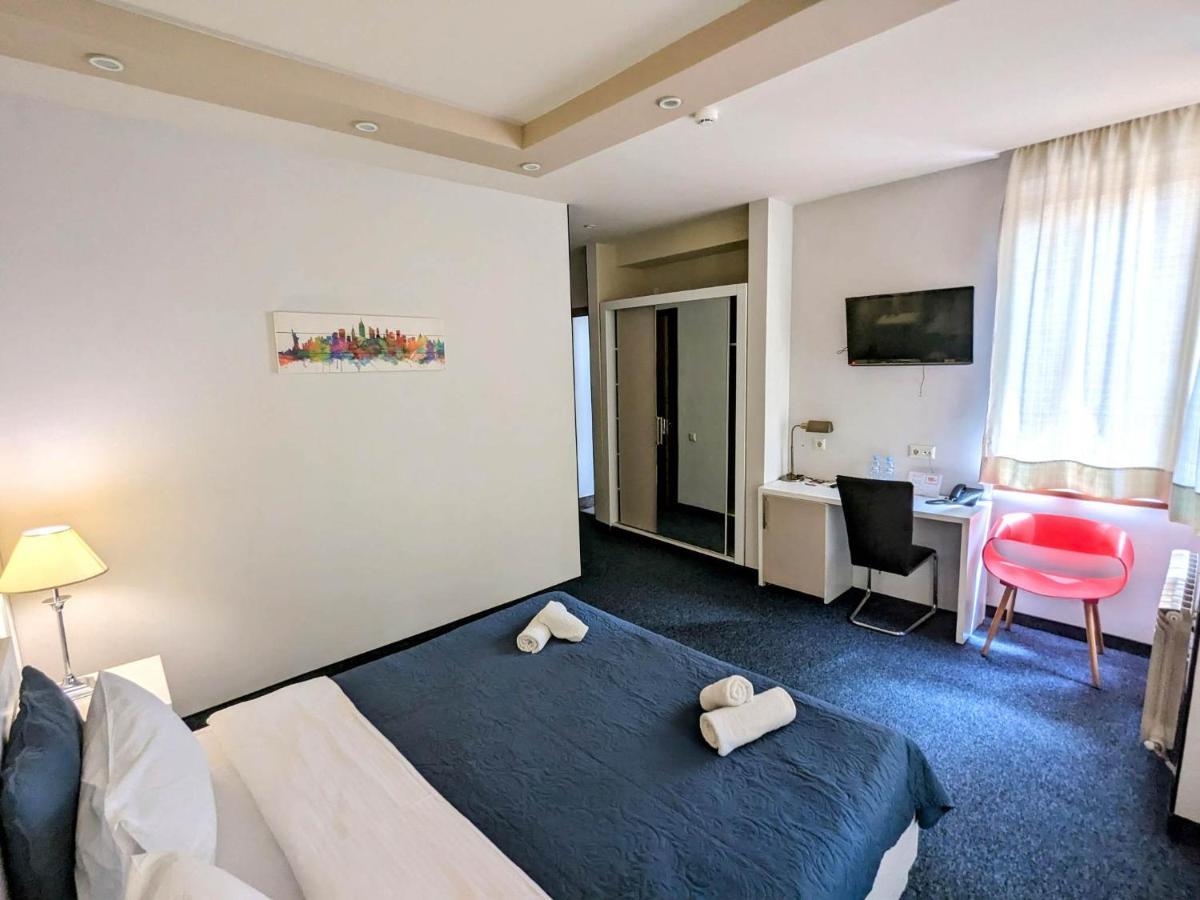 Sani Hotel Τυφλίδα Εξωτερικό φωτογραφία