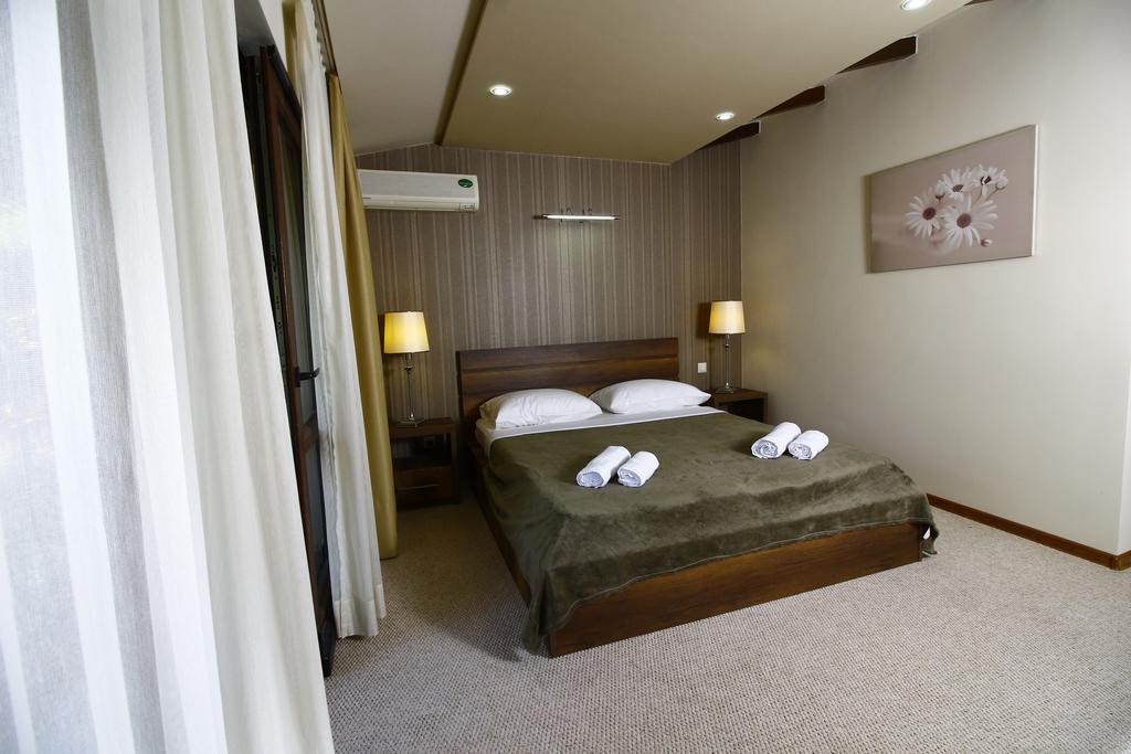 Sani Hotel Τυφλίδα Εξωτερικό φωτογραφία