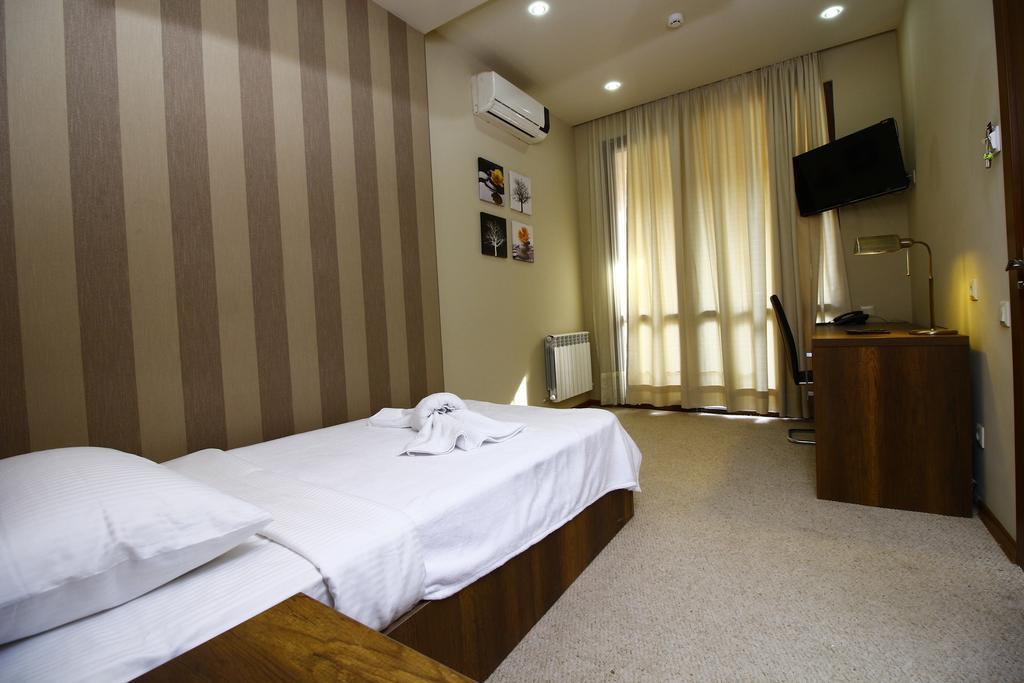 Sani Hotel Τυφλίδα Εξωτερικό φωτογραφία