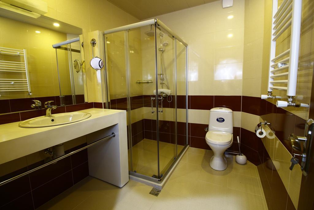 Sani Hotel Τυφλίδα Εξωτερικό φωτογραφία